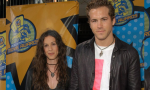 Alanis Morissette and Ryan Reynolds